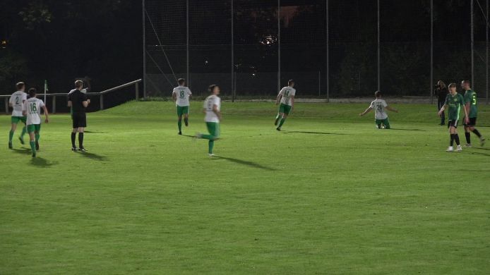TSV Grünwald - TuS Holzkirchen 0:3 Franz Fischer, 1:4