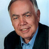 Roland Schmitt