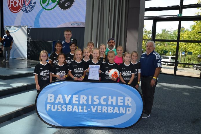 leuchtende-kinderaugen-beim-fu-ball-aktionstag-bfv