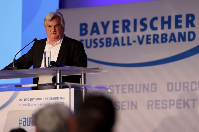 BFV-Vizepräsident Reinhold Baier beim Verbandstag 2022 in Bad Gögging.