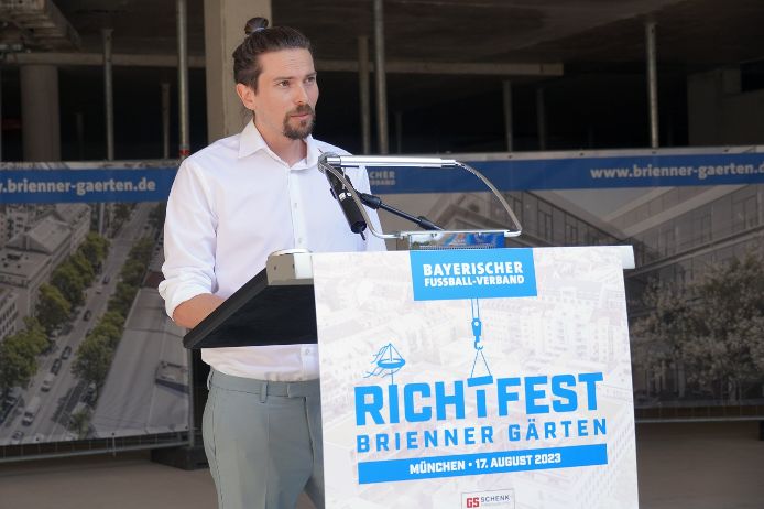 Brienner Gärten BFV feiert Richtfest BFV