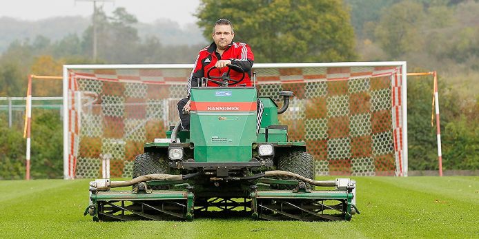 Feature Sportplatz-Seminare
