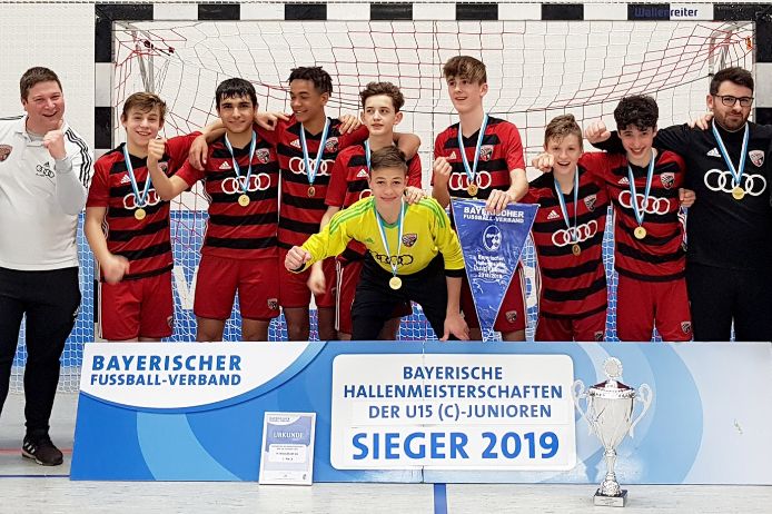 Bayerischer Hallenmeister 2019: die C-Junioren des FC Ingolstadt 04