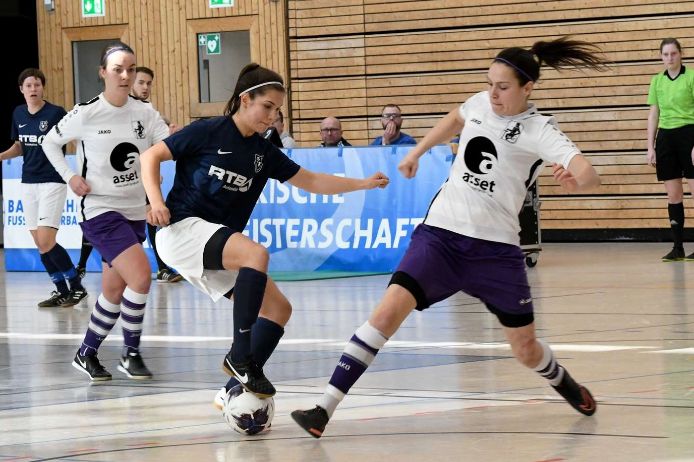 Spielszene bei der Bayerischen Hallenmeisterschaft der Frauen 2019