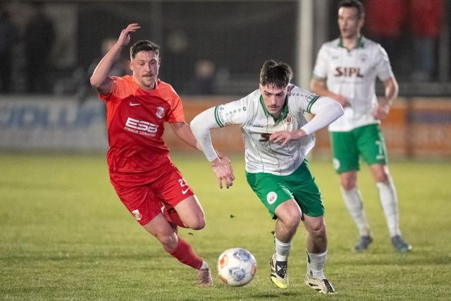 Spielszene SpVgg Hankofen-Hailing gegen VfB Eichstätt