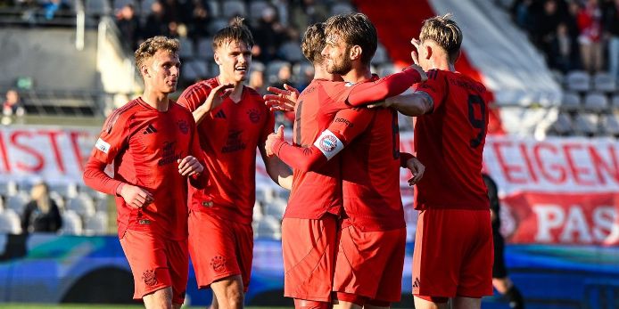Jubel FC Bayern München II gegen Türkgücü