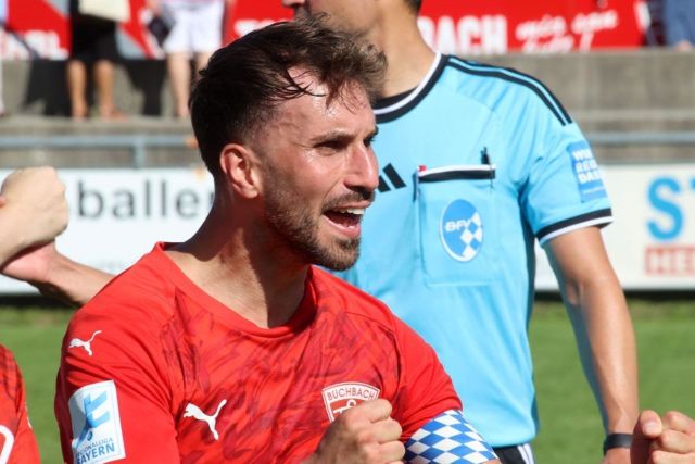Jubel Samed Bahar (TSV Buchbach)