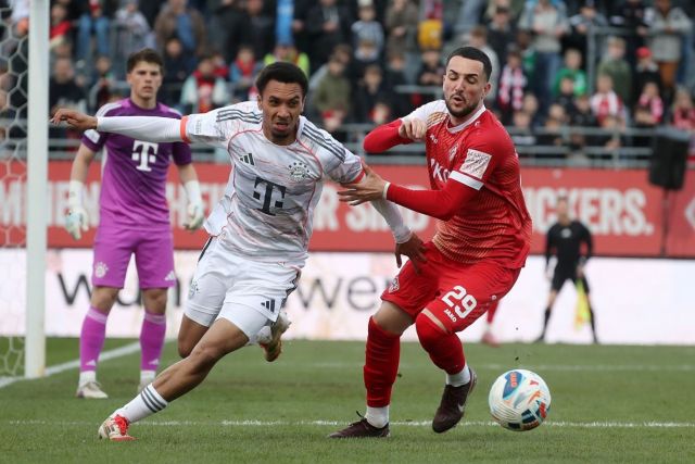 Spielszene FC Würzburger Kickers - FC Bayern München II