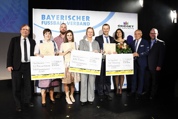 Die drei Sieger beim BFV-Ehrenamtspreis 2019.