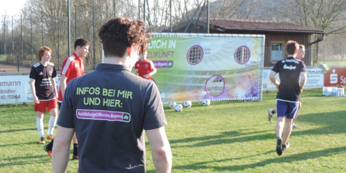 BFV | Grettstadt gewinnt Torwand-Challenge / jetzt für Vereinstour 2020 anmelden