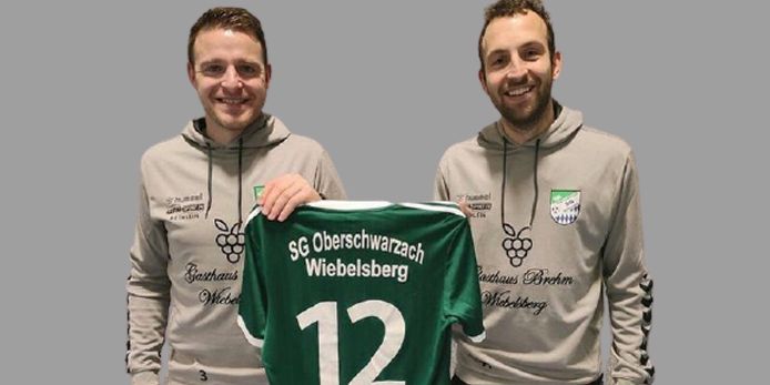 Alexander Greß und Simon Müller, Spielertrainer bei der SG Oberschwarzach/Wiebelsberg.