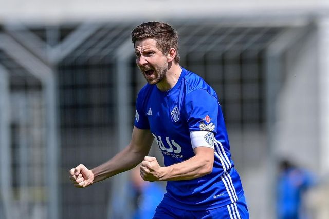Benjamin Baier (Kapitän SV Viktoria Aschaffenburg)