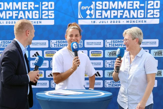 Lena Oberdorf beim BFV-Sommerempfang.